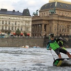 Nejlepší jetsurf závodníci světa míří do čech