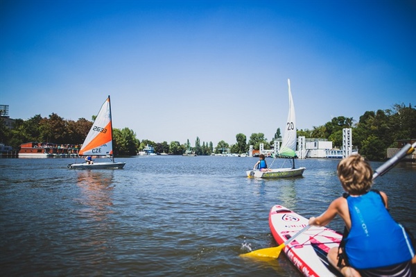 OYC Marina Praha a jachtařské příměstské tábory