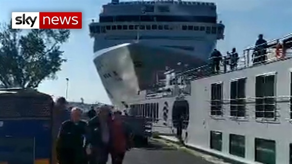 Benátky od srpna bez velkých turistických lodí