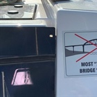 Proč pokračují útoky na most Ždrelac?