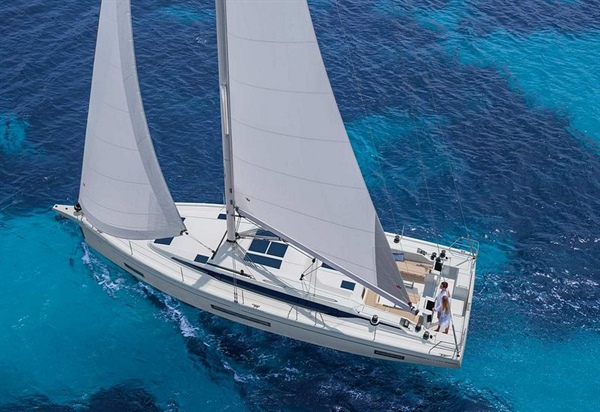 Světová premiéra Bavaria C46 v Cannes