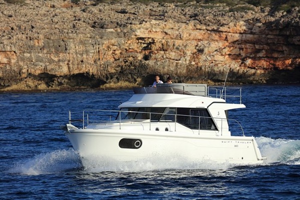 Swift Trawler 30 – kapesní cestovatel