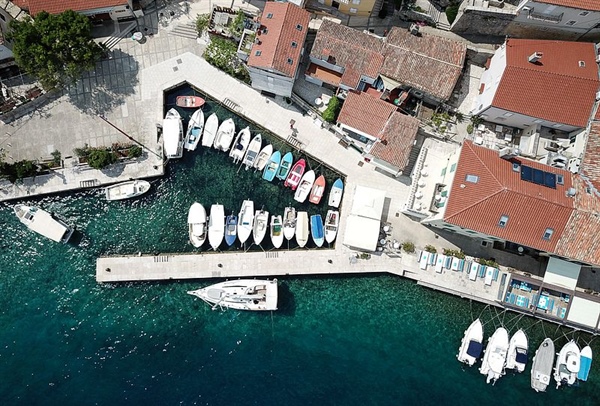 Poslední místa na kurzech přístavních manévrů v Chorvatsku