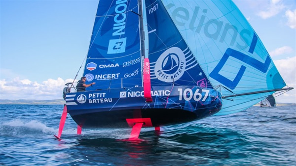 346 mil za 24 hodin na 6,5 m lodi