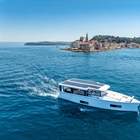 Jeanneau Sea Loft 480, jiná motorová jachta