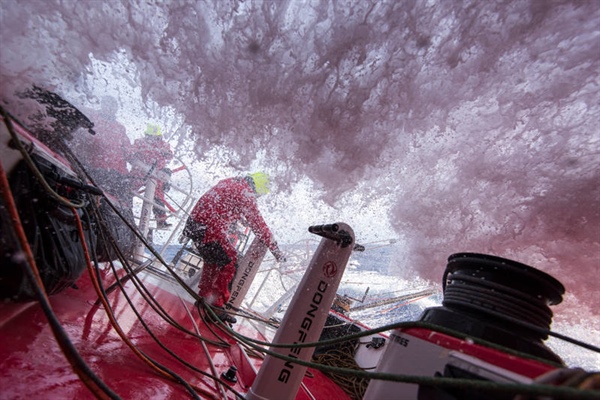 Kvóty na ženy při Volvo Ocean Race?