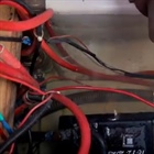 Voda v lodi, baterky pod vodou