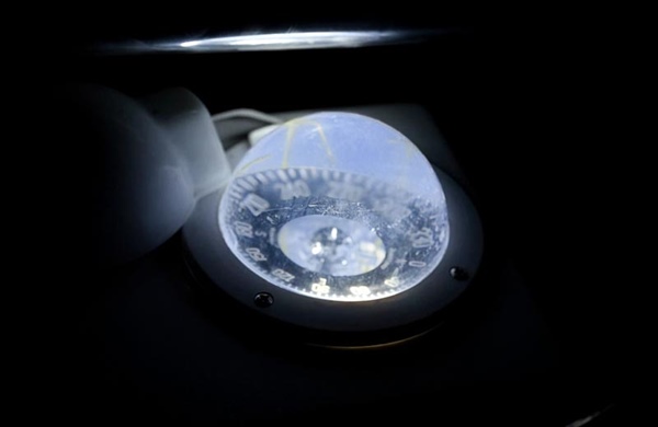 To je výbava na noční plavbu!