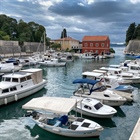 Proč navštívit Zadar na podzim. Trh, antika, muzea